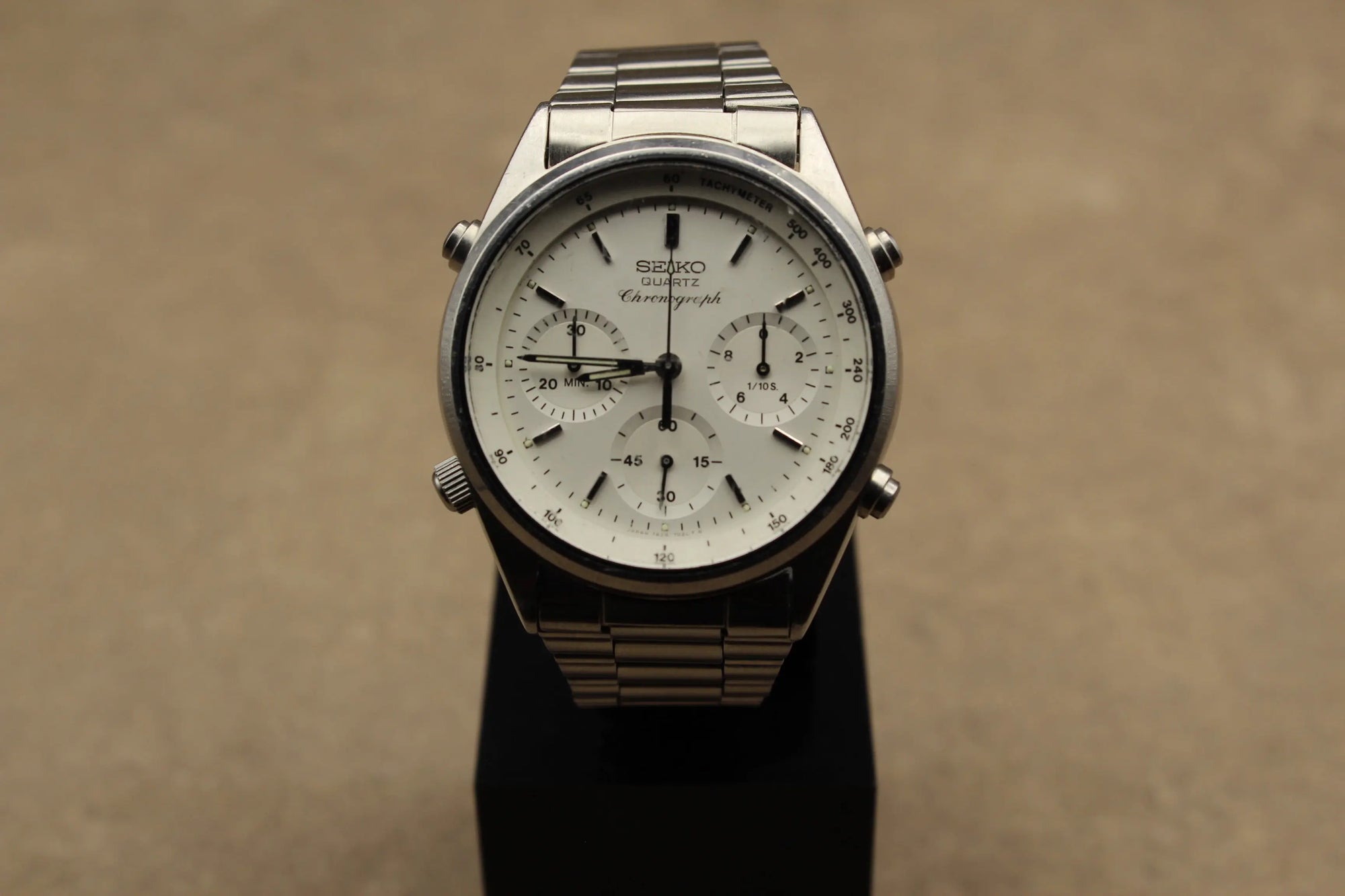 Seiko vintage 7A28 7020 rare James Bond (Dangereusement vôtre) James Bond (007) Prestige & Time