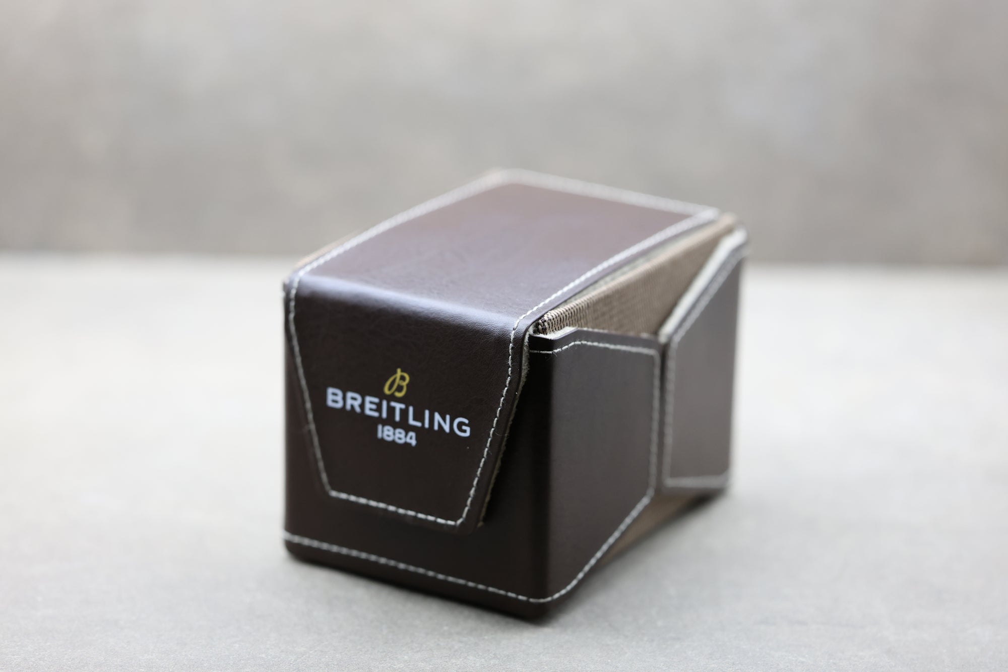 A legendary reference, the Breitling Navitimer AB0138 offers precision and elegance. Its in-house movement ensures reliability. The technical dial and iconic bezel attract collectors. Near-new condition, full set.