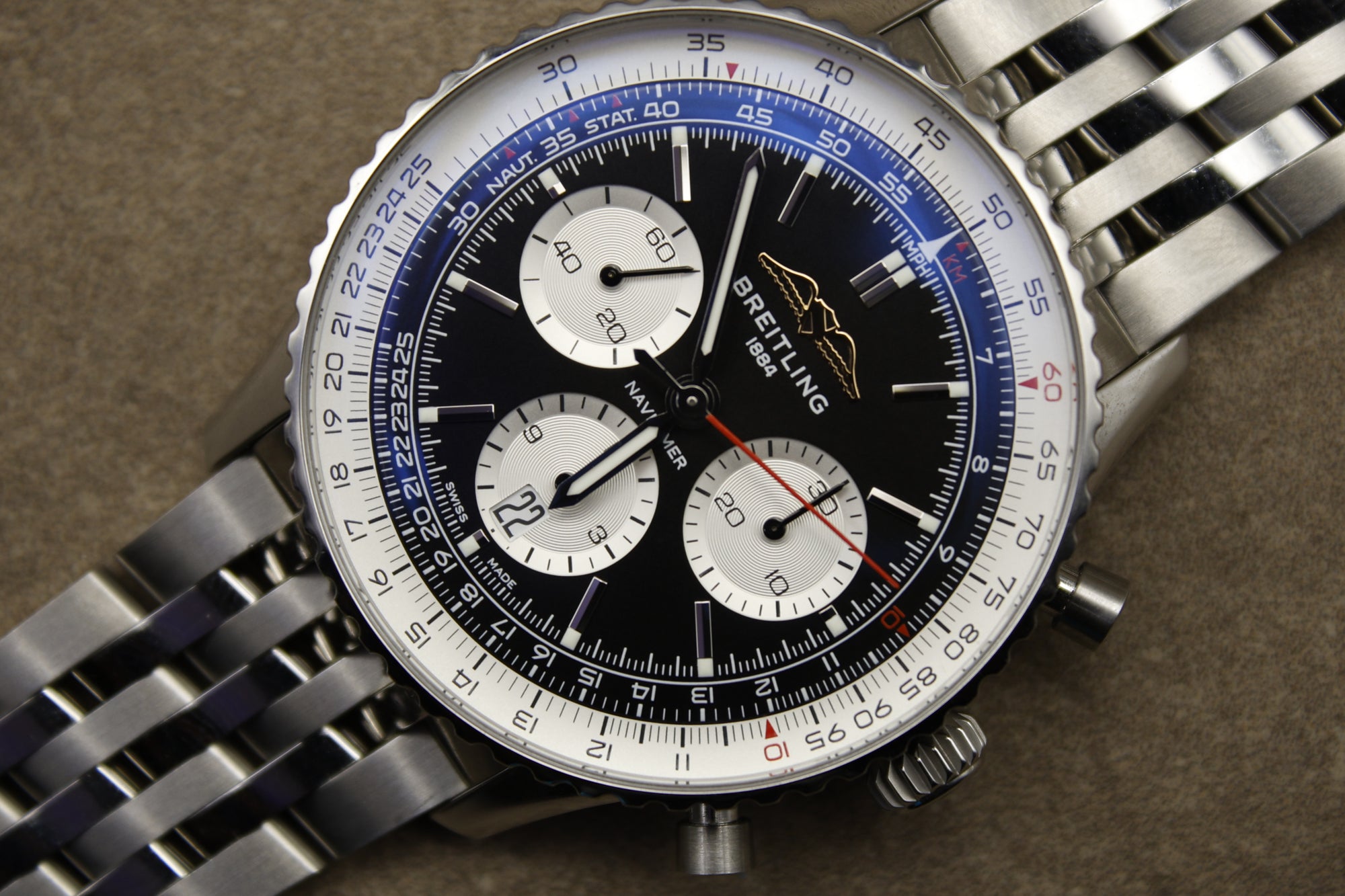 Breitling Navitimer B01 Chronograph